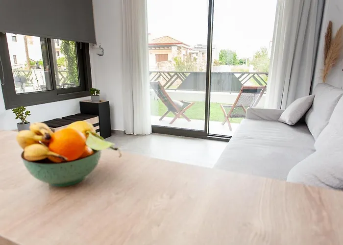 Aella * Nikiti (Sithonia)