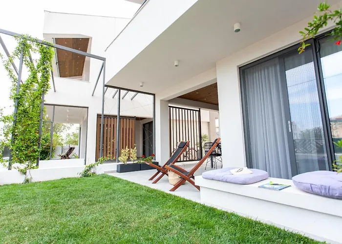 Apartment Aella Nikiti (Sithonia)